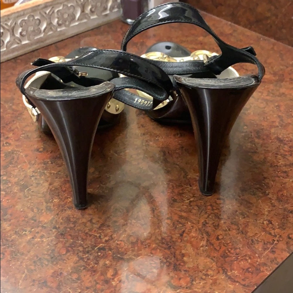 Gucci 👠 - Picture 2 of 10
